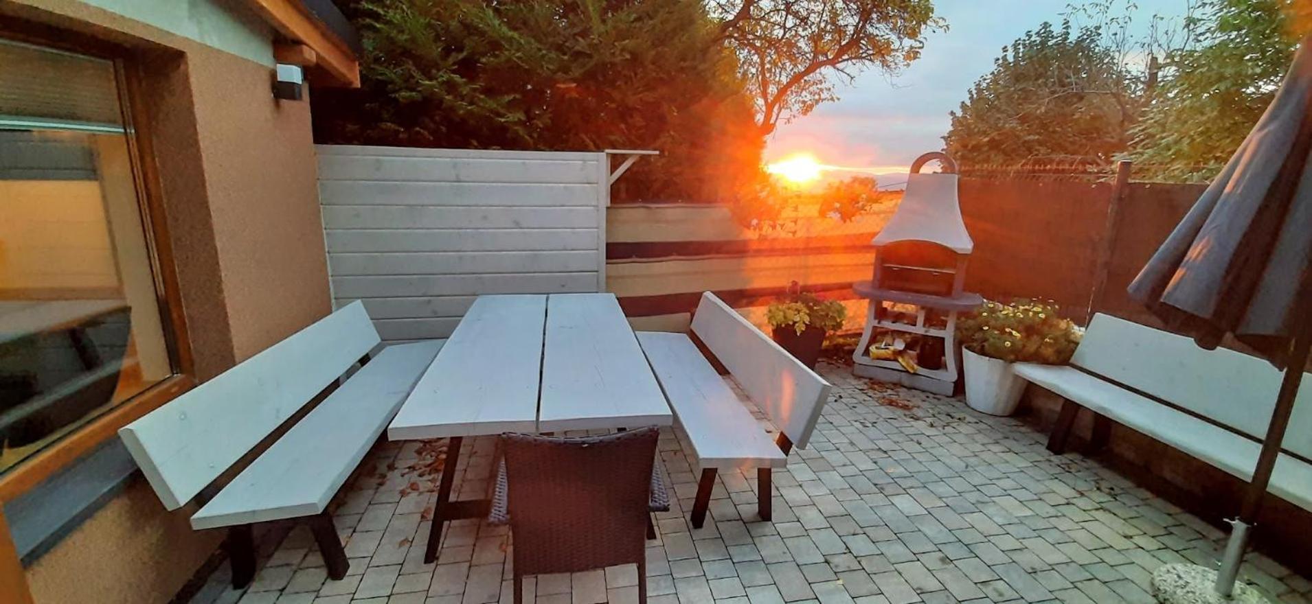 Apartament Pod Bukowym Lasem Meszna Dış mekan fotoğraf